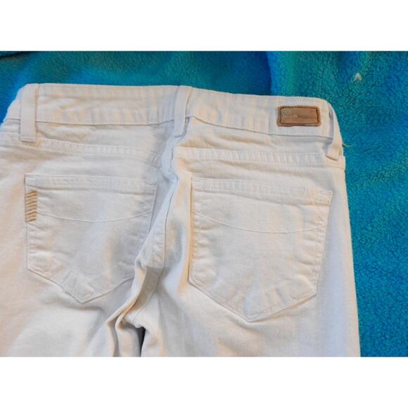 NWOT $189 PAIGE SKYLINE WHITE DENIM ANKLE JEANS 24 - Picture 7 of 14